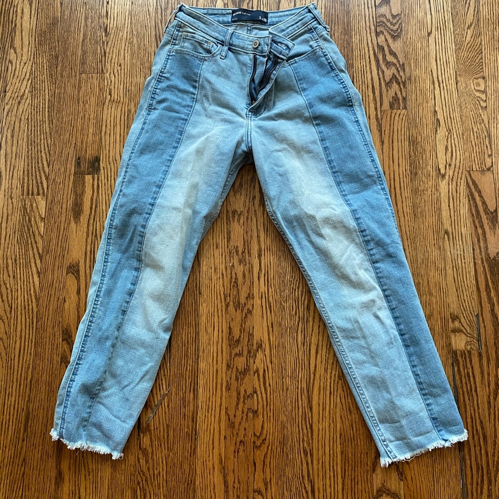 Very cute and breezy boyfriend capris